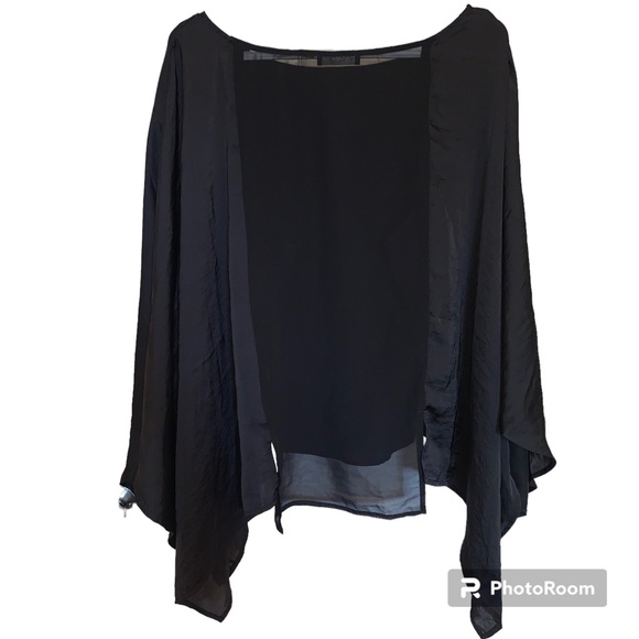 FYLO Satin Batwing Waterfall Cape Top Gothic Style - Picture 10 of 10